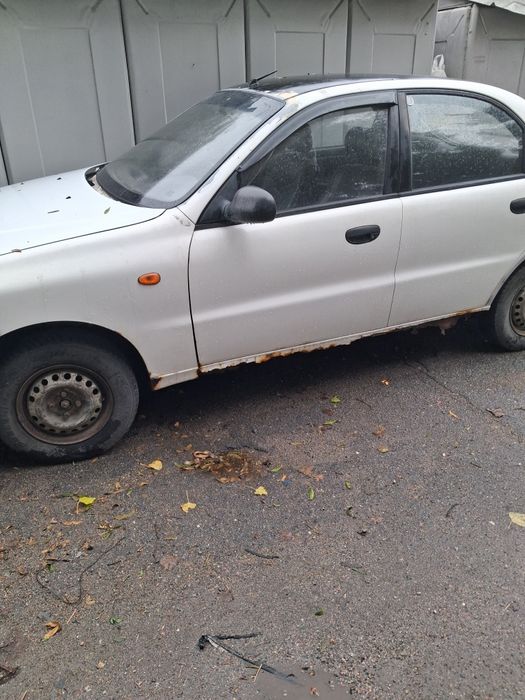 Продам ланос,позапчастям,можно целиком.пока есть всё.