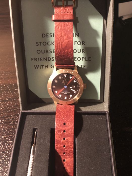 Relogio Triwa novo , envio incluído