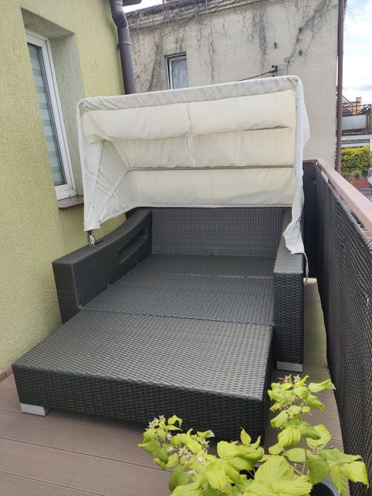 Komplet mebli łóżko z technoratanu plus składane fotele