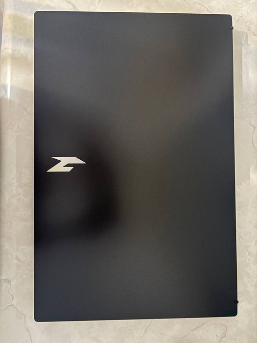 Acer Nitro V 15 Ryzen 7 7735HS / RTX 4050 / 16GB / 512GB / 165Hz