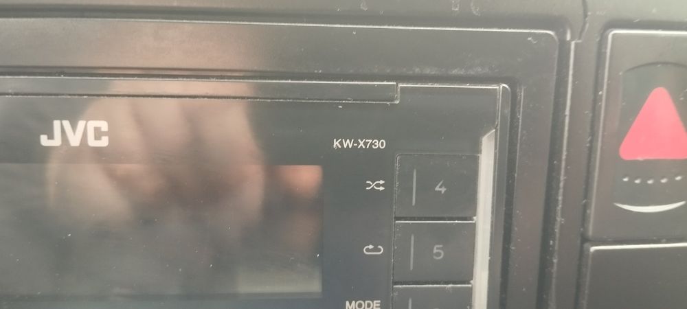 Автомагнітола JVC KW-730