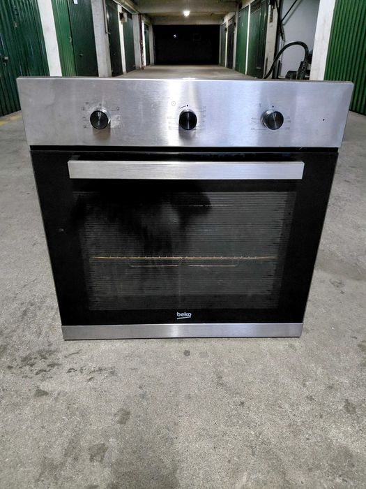 Forno de encastrar Beko