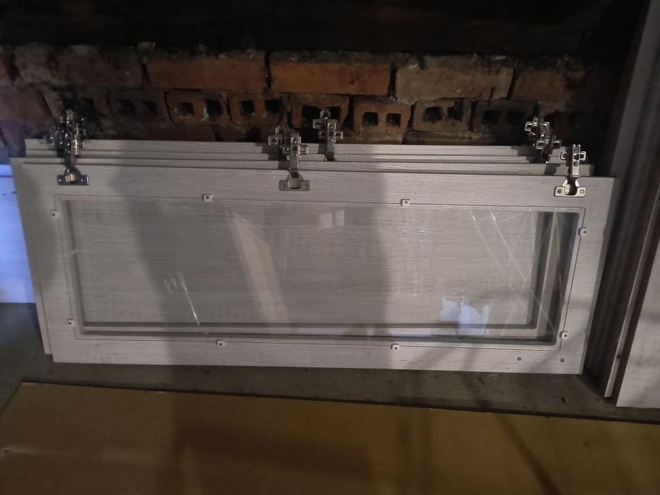 Deski, drzwiczki, płyta pilśniowa