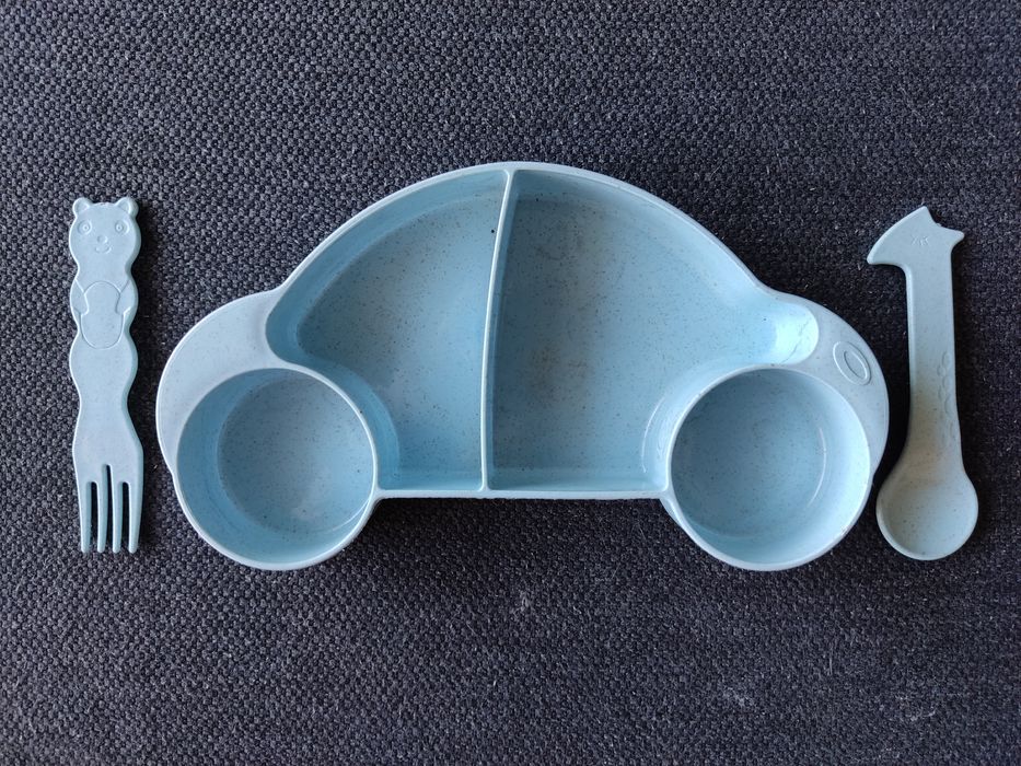 Conjunto Novo de Prato estilo Carro e Talheres Ecológicos