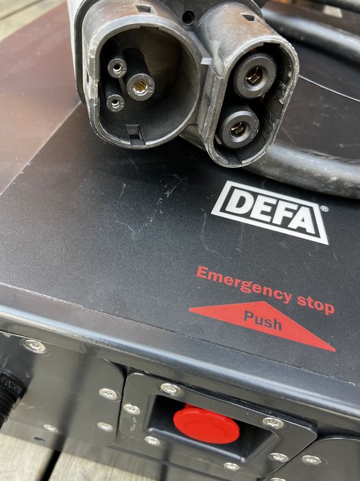 Ładowarka   DC 24KW stacja ładowania