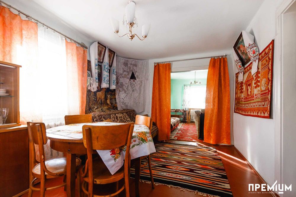 Продаж будинок Дубно