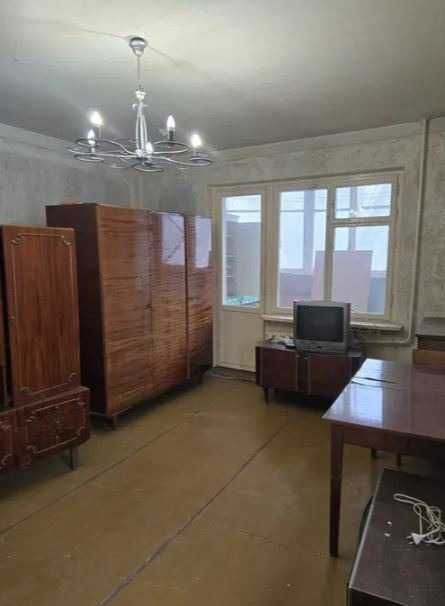 1 кімн квартира 2/16 Бувалкіна ( Бочарова) 42 м2 2 лоджії Держпрограми