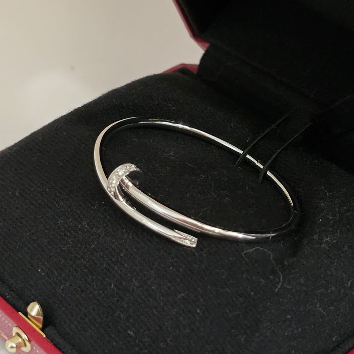 Гвіздок браслет Cartier