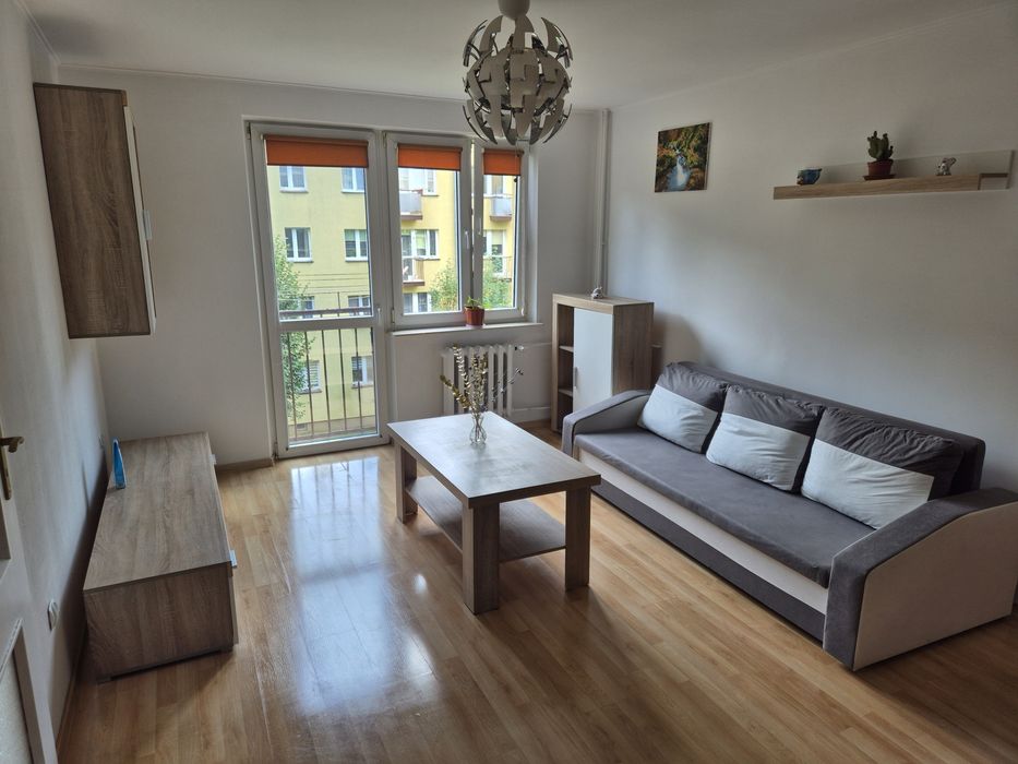 Wynajmę mieszkanie 34m II piętro, 2 pokoje ul. Kopernika