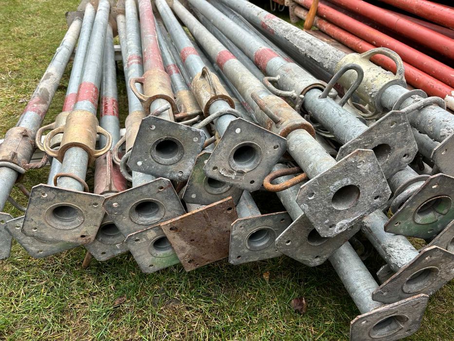 Stemple regulowane podpory budowlane metalowe szalunki stropowe