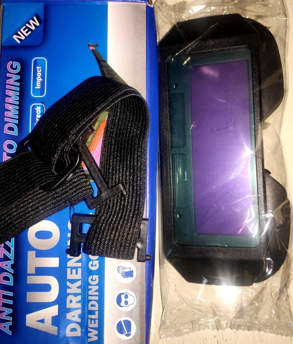 Окуляри зварювальника з функцією автозатемнення. Через "ОЛХ" не продаю