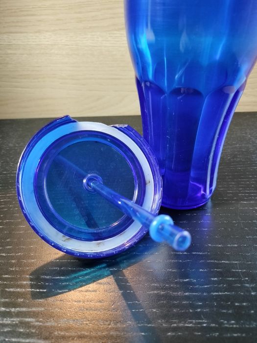 Plastic Cup with Integrated Straw64737974389122124