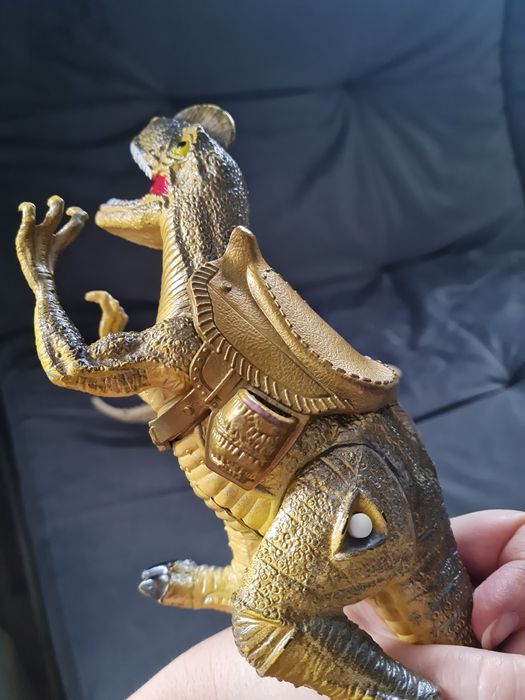 Іграшкові дракони