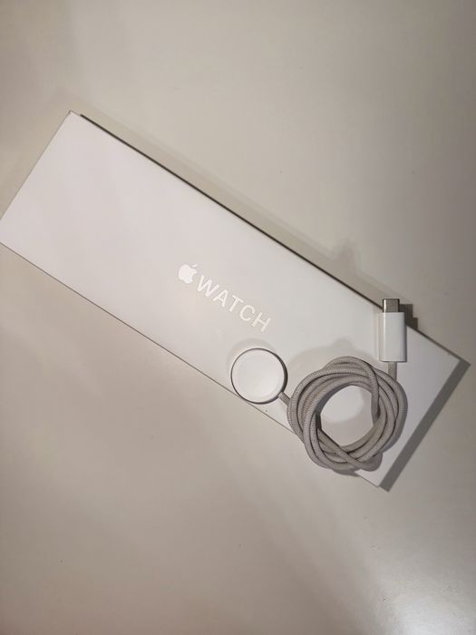 Apple Watch Series 10 GPS 46mm - Preto Jet Black  -98% Bateria -Caixa