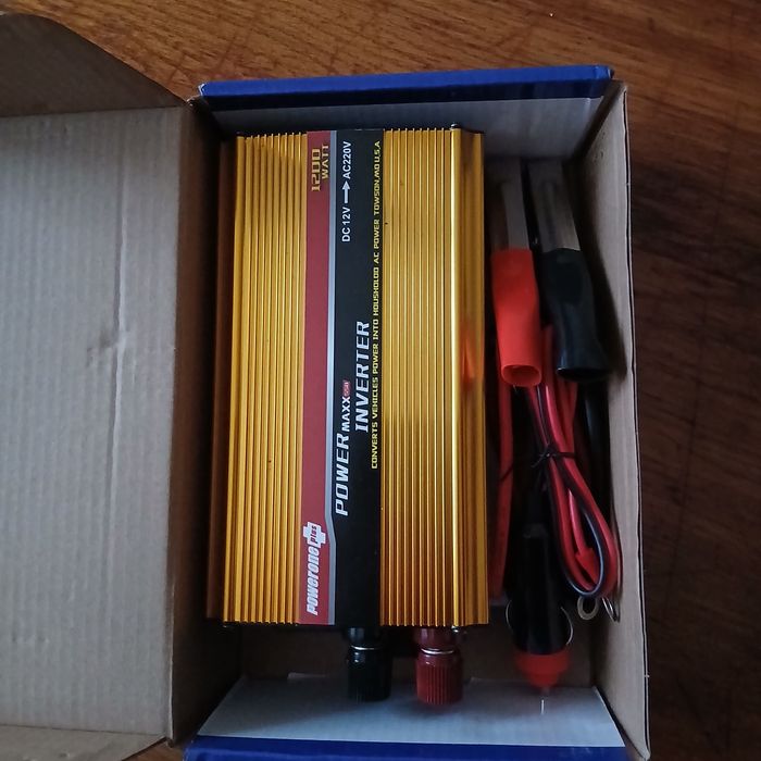 Інвертор 1200 ват