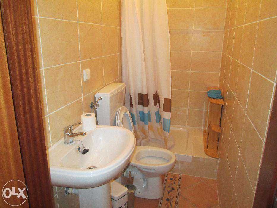 T2 com piscina primeira linha de praia