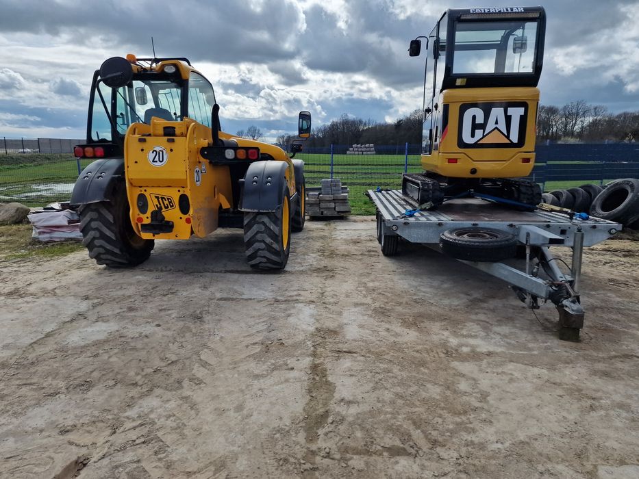 Montaż pełnych  opon do wózków widłowych PRASA