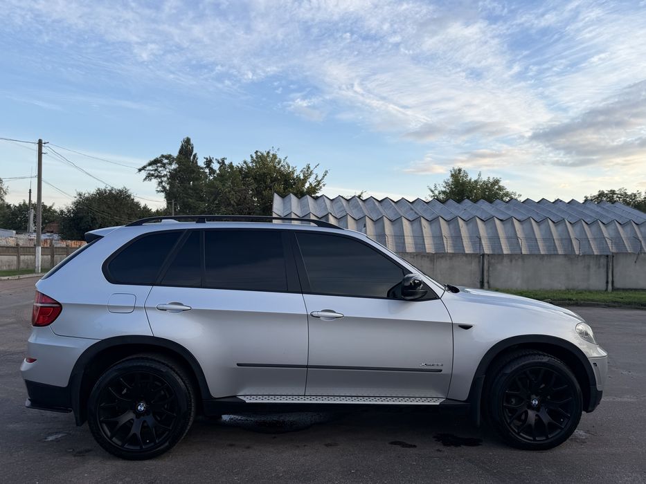 Bmw x5 2012 рік 3.0 benz