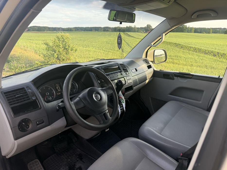 Volkswagen VW T5 Lift Caravelle Long 9 osobowy