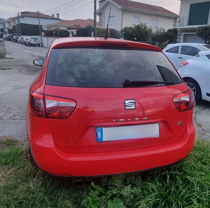 SEAT Ibiza 1.2 Gasolina – 2015 | 7.100€ (Negociável)

Vendo SEAT Ibiza