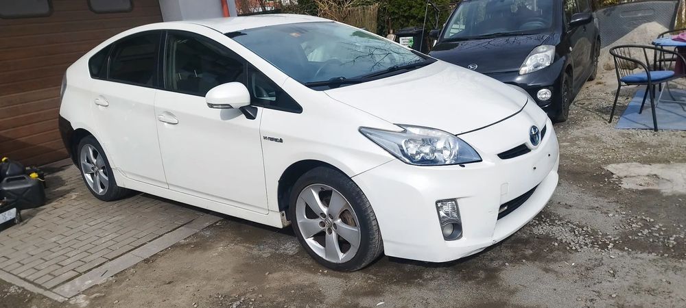 Toyota Prius Świeżo sprowadzony,oplacny ze Szwajcarii