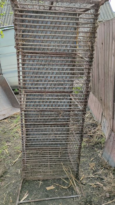 Продам клітки для нутрій