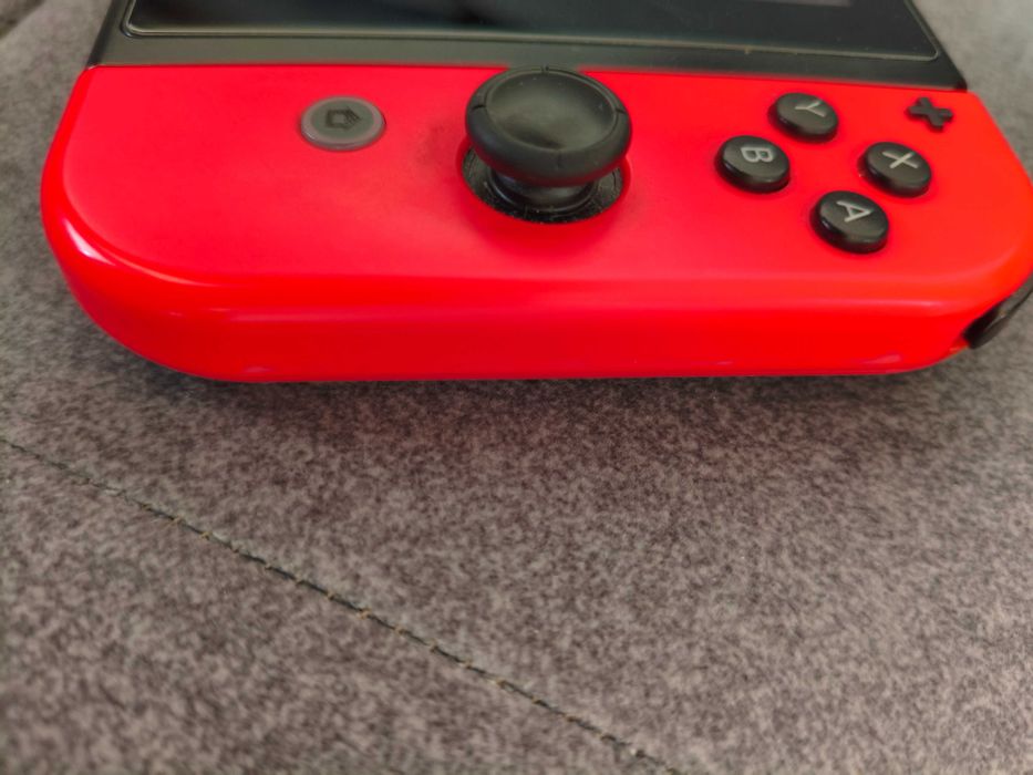 Nintendo Switch + 16 gier + Pro Controller + Ring Fit + karta 128 GB