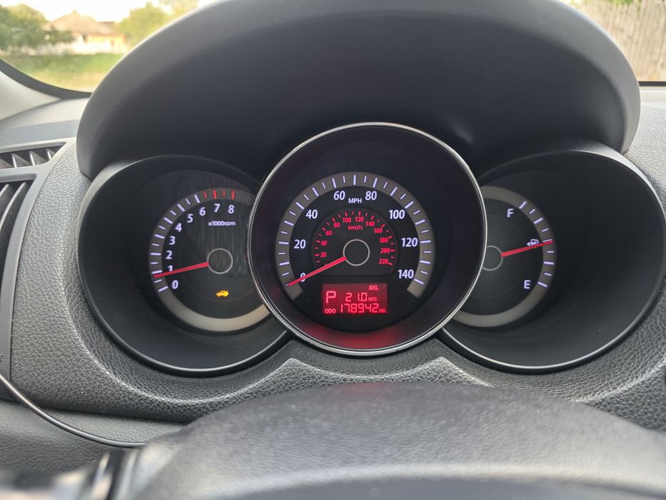 KIA Forte/Cerato 2012