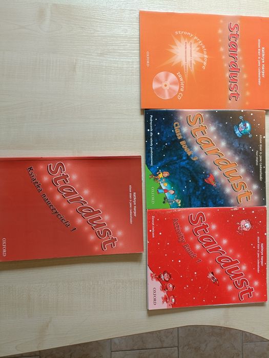 Stardust 1 podręcznik z materiałami dodatkowymi