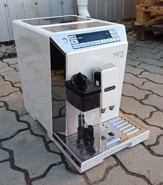 Кофемашина кофеварка Delonghi Eletta Cappuccino Top ECAM 45.760 белая