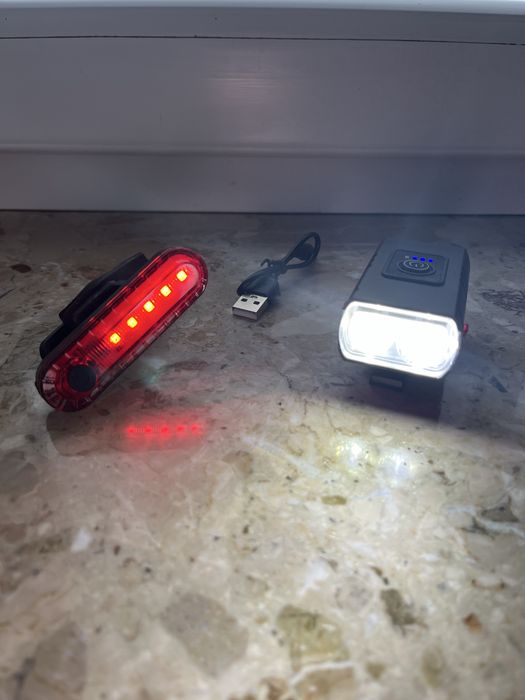 Zestaw nowych lampek rowerowych przod tył lampki rower nowe usb
