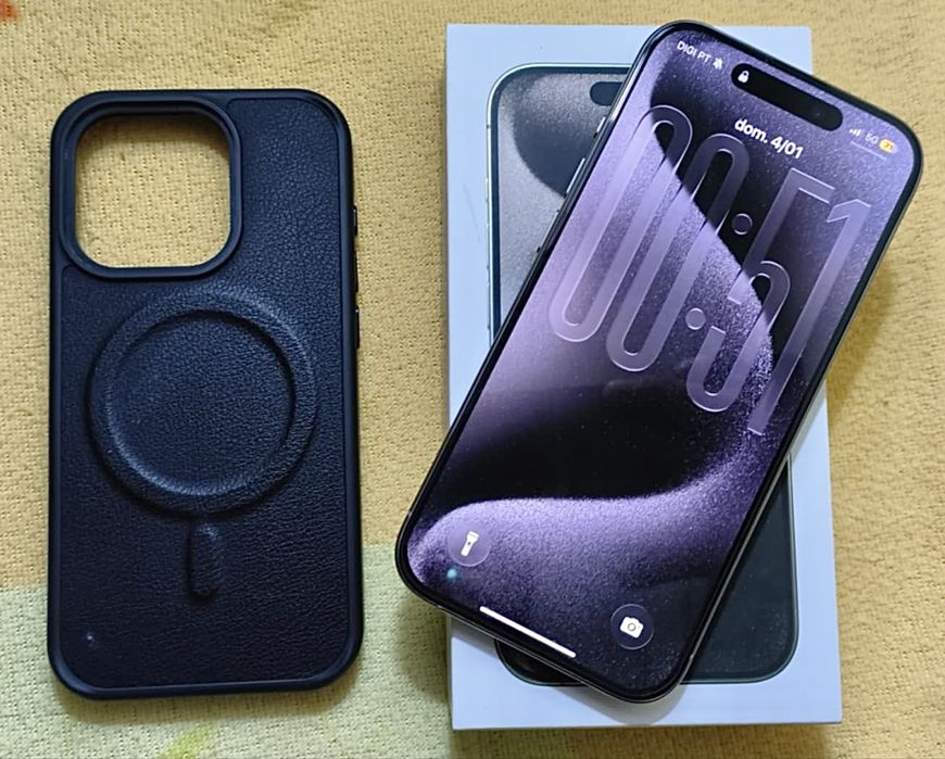 Iphone 15 Pro 256GB Cinza Titanium