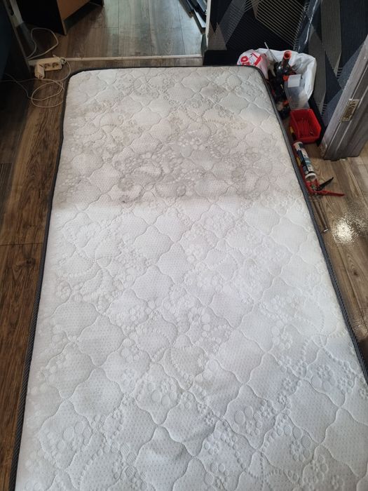 Не дорого та якісно чистка м'яких меблів,матраців