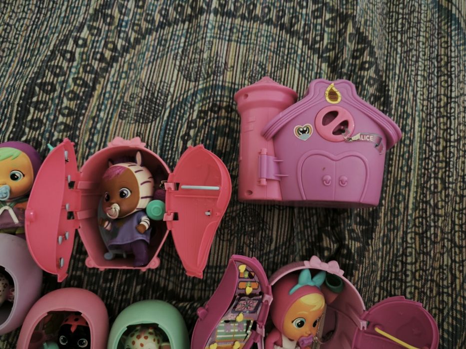 Cry babies e mascotes