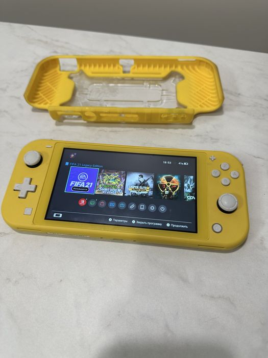 Ігрова приставка Nintendo Switch Lite 32+64gb. Ігри.