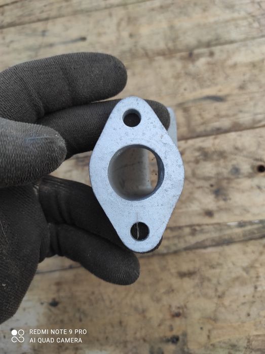 Króciec gaźnika WSK 175 wyszkielkowany 4.47