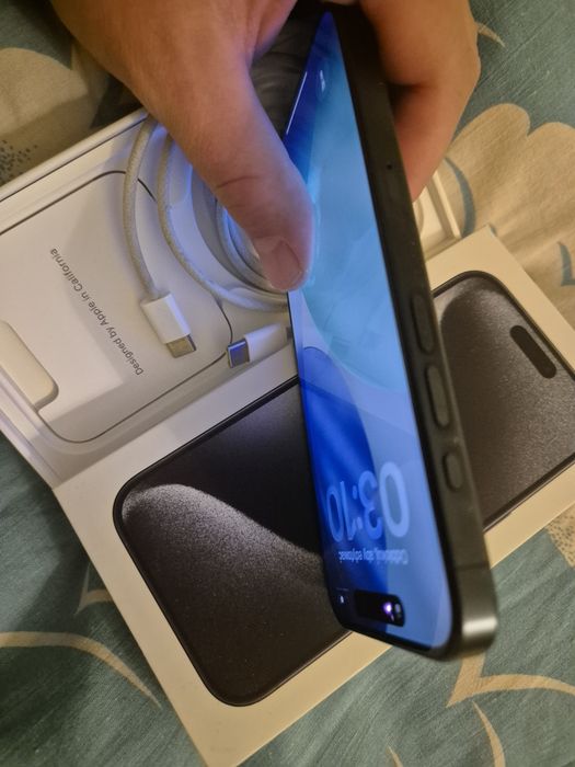 Iphone 15 pro etui apple