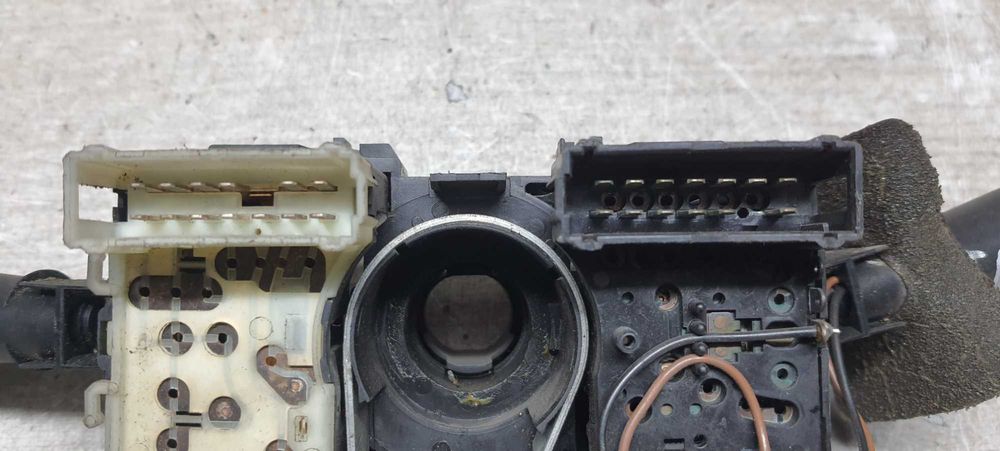 Підрульовий перемикач Renault Trafic 1 1981-2001p.