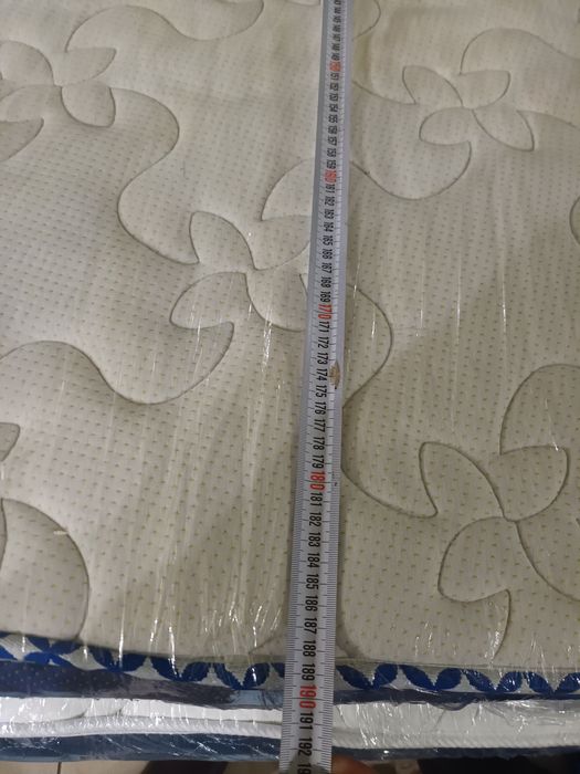 Матрас новый 2 шт