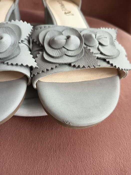 Caprice szare sandały na słupku obcasie 38,5