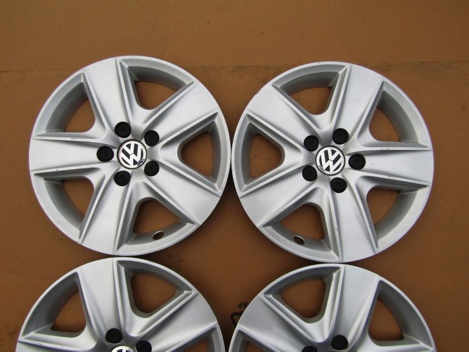 1x kołpak 16 strukturalny vw golf v vi vii passat caddy touran 5x112 ładny
