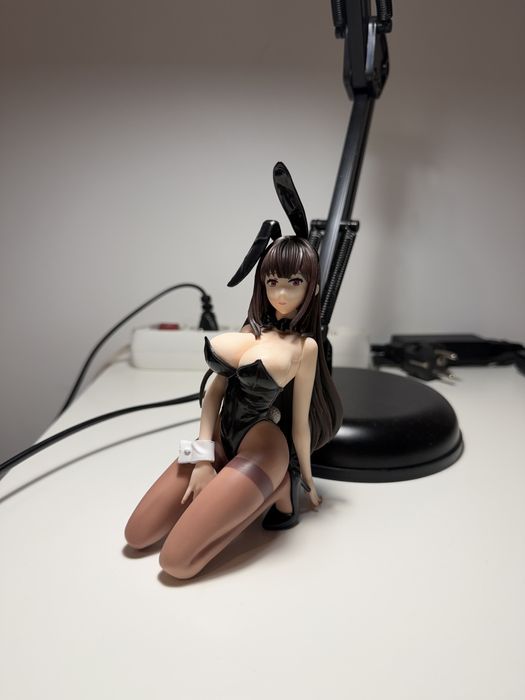 Figurka anime dziewczyna