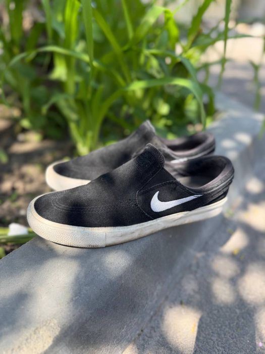 Эти черные слипоны Nike SB Zoom Stefan Janoski Slip