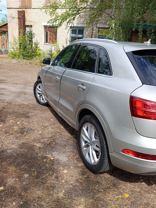 Продам автомобиль audi q3 в идеальном состоянии вложение не требует