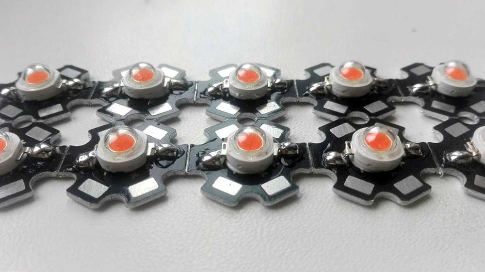 Фито Светодиод 3W для растений  + подложка УСКИ LED 3W 400-840nm