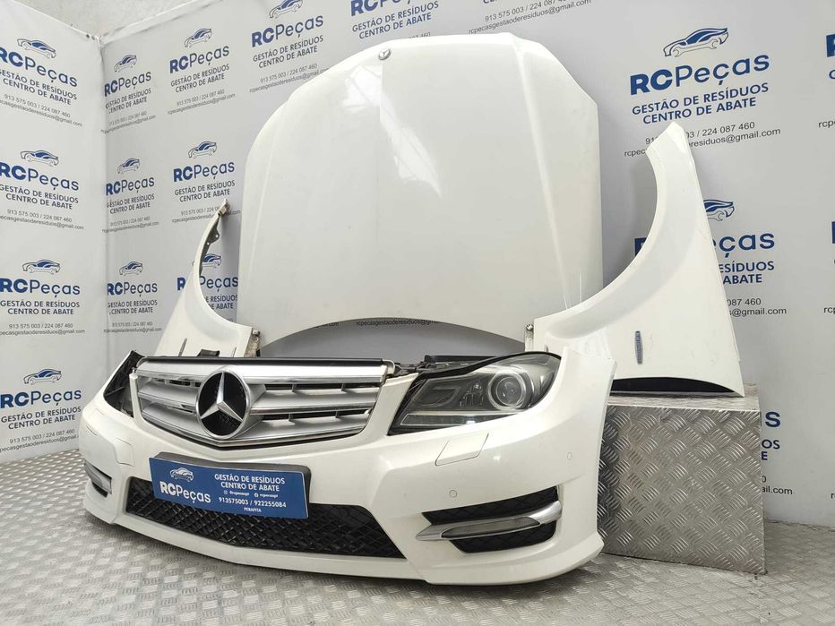 Frente completa Mercedes Benz Class C W204 AMG Facelift Diesel de 2011 a 2015