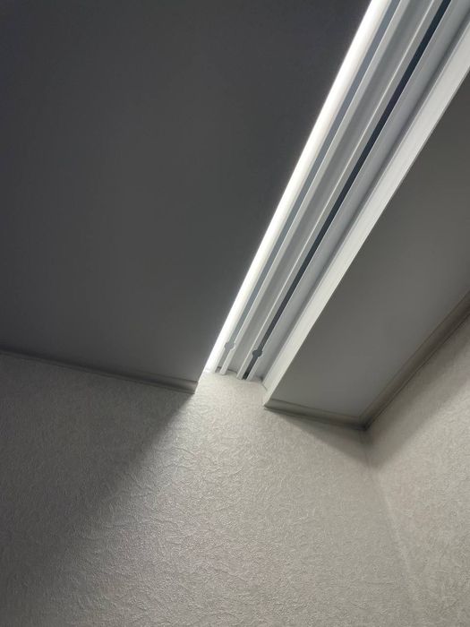 Современный Белый Матовый натяжной потолок в районі та Кропивницькому