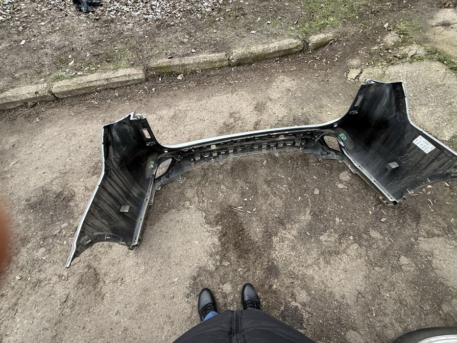 Бампер задній   Toyota  Highlander 2024