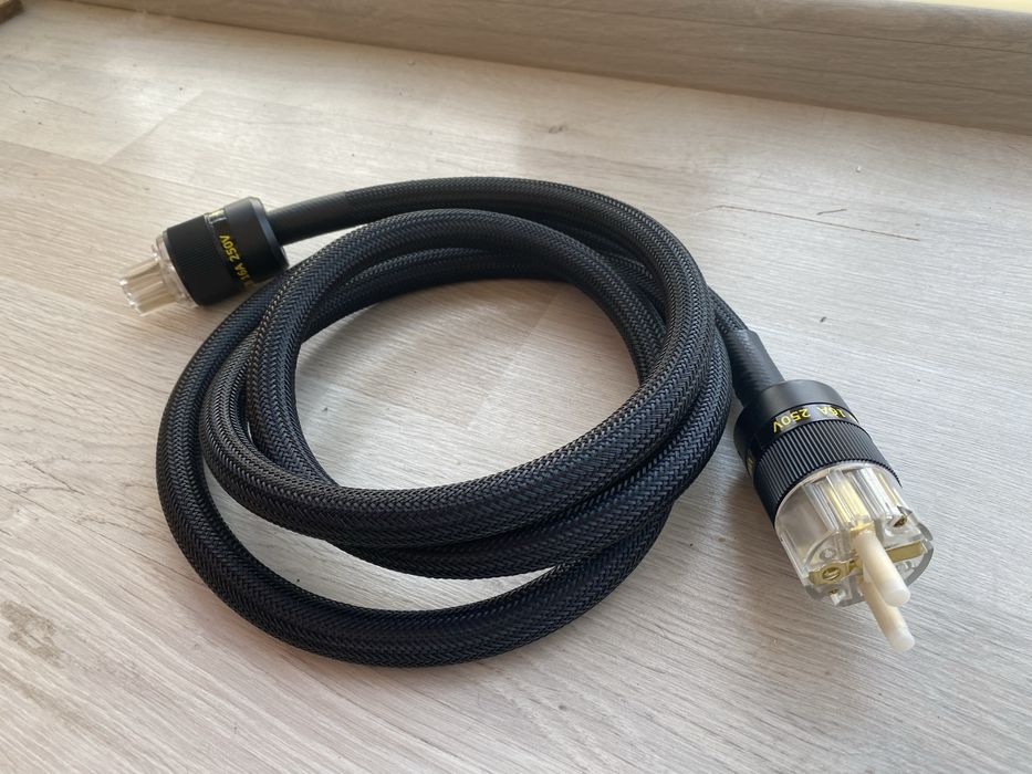 Hi-End силовий кабель WAudio 16A / 25OV - Новий