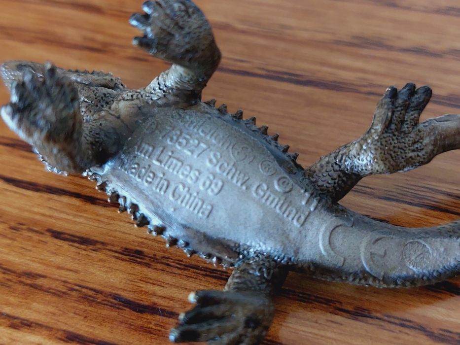 Agama schleich figurka
